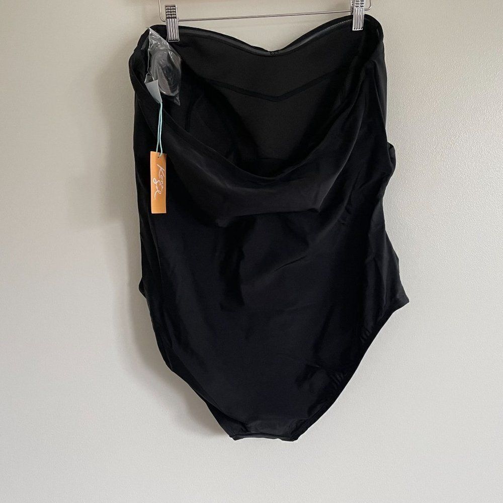 ‎Kona Sol Bandeau One Piece Black Swimsuit - Picture 5 of 8